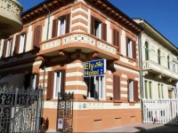 Hotel Ely