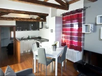 Good Wine Apartments