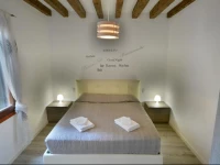 Ve.N.I.Ce. Cera Ca De La Mandola