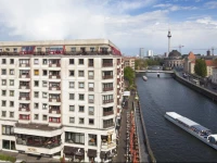 Riverside City Hotel