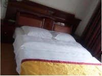 Yellow Crane Tower Business Hotel