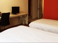 Hanting Hotel Chongqing Jiefangbei Centre