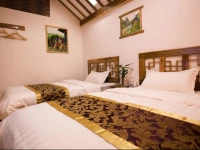 Zhangjiajie Tujia Theme Hostel