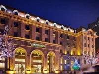 Baishun International Hotel 5*
