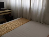 Yueliangwan Fashion Hostel