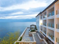 Dali Sealily Erhai Peninsula Honeymoon Boutique Hotel