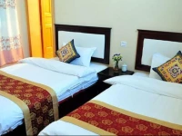 Dali Inn between Erhai and Cangshan