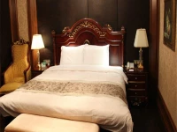 Dalian Railway 1896 Garden Hotel