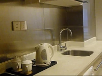 Private-Enjoyed Home Apt. of R&F Wales Apartment