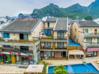 Crystal Boutique Hotel 4*