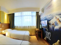 Kalai Movie Theme Hotel