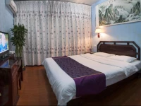 Yangshuo Baijiale Theme Inn
