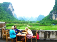 Yangshuo Moon Resort Hotel