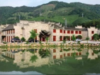 Taohuatanpan Holiday Hotel