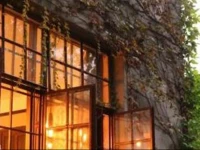 Xiang Tai Yang Youth Hostel Wenwu Villa Subway Station