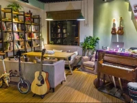 Housetop Youth Hostel