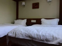 Lhasa Pingcuokangsang Youth Hotel