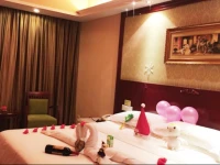 Shenzhen Vienna Hotel Pinghu Square Branch