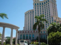 Bao Hong Jinjiang Hotel Sanya (Main Building)