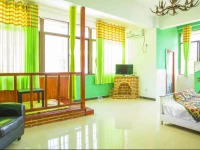 Summer Inn Yalong Bay