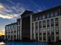 G-LUXE Hongqiao Shanghai by Gloria