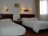 Shanghai Lakeside Holiday Inn Hotel