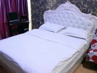 Aima Theme Apartment