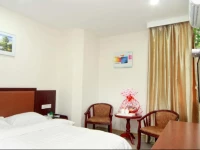 Super 8 Hotel Xiamen Guanghua Building 3*