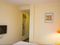 Home Inn Xian East Street Baisheng Shopping Plaza