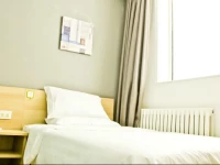 Hi Inn Taiyuan Clothing City