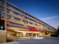 Sheraton Pasadena Hotel 3*