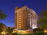 Courtyard by Marriott Alexandria Pentagon South