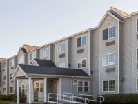 Microtel Inn & Suites Anchorage