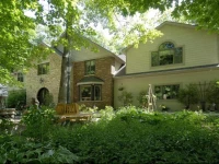 The Roost Bed and Breakfast