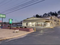 Quality Inn & Suites Athens