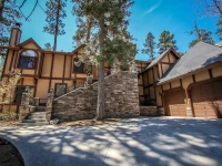 Four Happy Bears Estate #1277