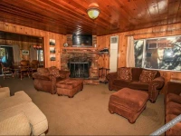 Kickback Kabin #1224