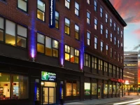 Holiday Inn Express Hotel and Suites Boston TD Garden