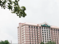 Grand Plaza Hotel Branson