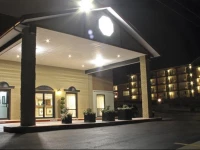 Grand View Inn & Suites