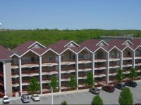 Surreys Grand Crowne Resort