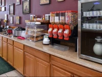 Branson Yellow Rose Inn and Suites