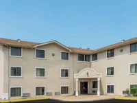 Super 8 Bridgeton/St. Louis Airport