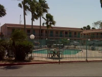 University Inn & Suites Brownsville