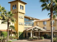 DoubleTree by Hilton Campbell - Pruneyard Plaza