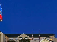 Candlewood Suites Dallas/Market Center