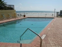 Holiday Shores Beach Club