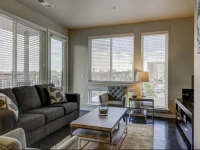 Walnut Street Apartment by Stay Alfred