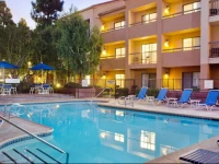 Courtyard by Marriott Los Angeles-LAX-El Segundo