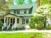 Oakland Cottage Bed and Breakfast